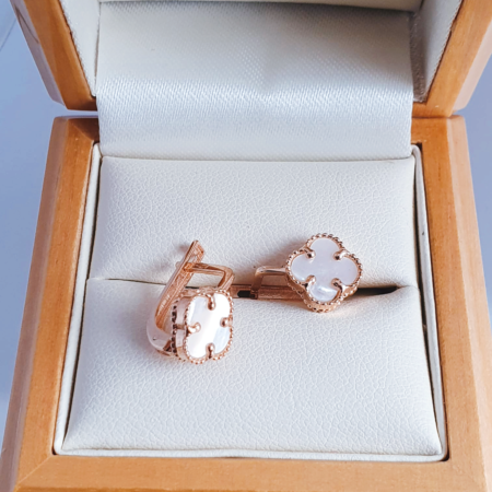 Earrings with white enamel