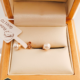 Golden Stud earrings with pearls