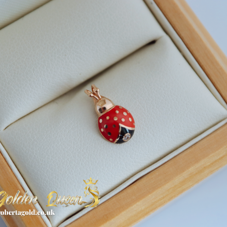 Lady bug pedant with red enamel and zirconia