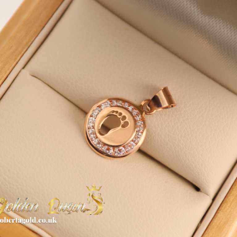 Little foot pedant with zirconia