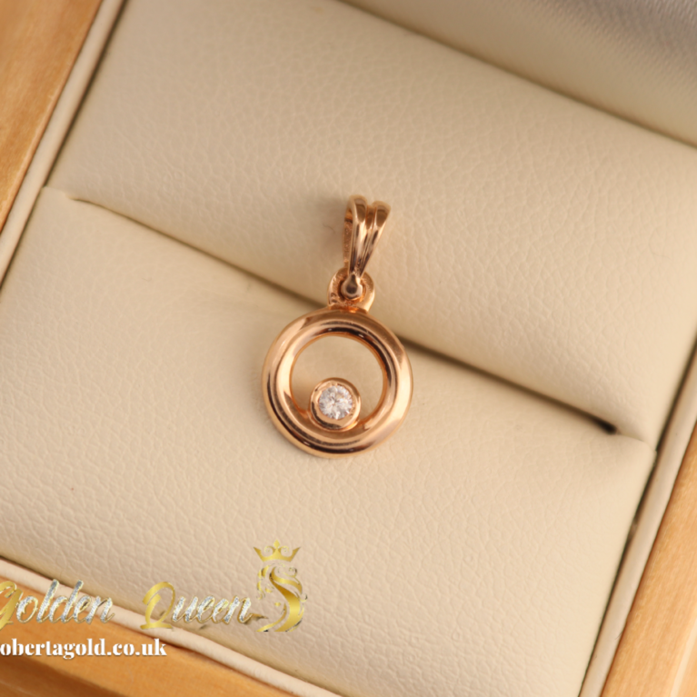 Pedant with zirconia