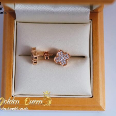 Earrings with white zirconia