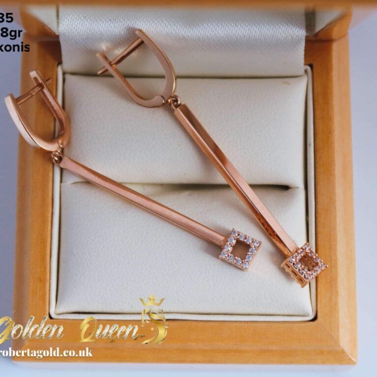 Long earrings with zirconia